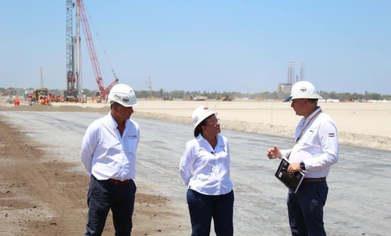 BBVA PIDE DETENER CONSTRUCCIÓN DE DOS BOCAS
