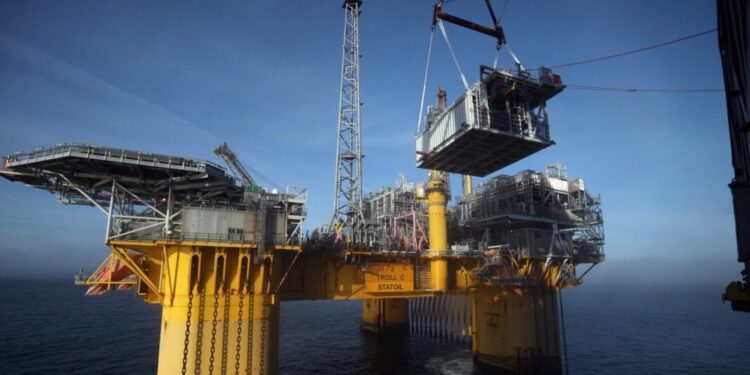 Pemex no podrá producir más de 1.75 mmbd en el 1T