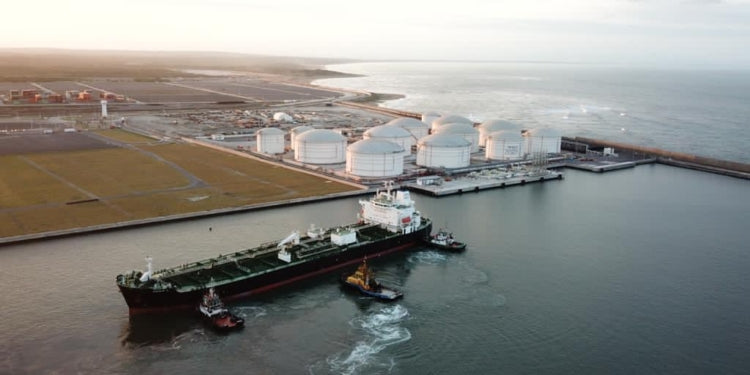 Privados le comen cuota de mercado a Pemex en importación de gasolina