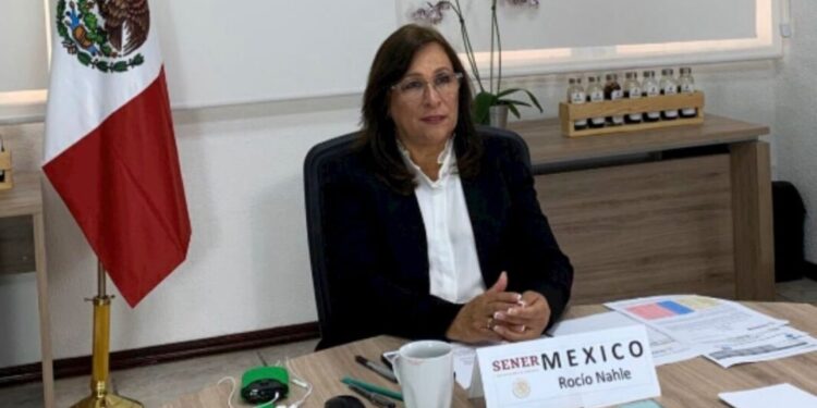 Rocío Nahle dijo en su cuenta de Twitter que la propuesta del ejecutivo no contempla la desaparición de la generación distribuida, sin embargo, la redacción de la propuesta dice otra cosa