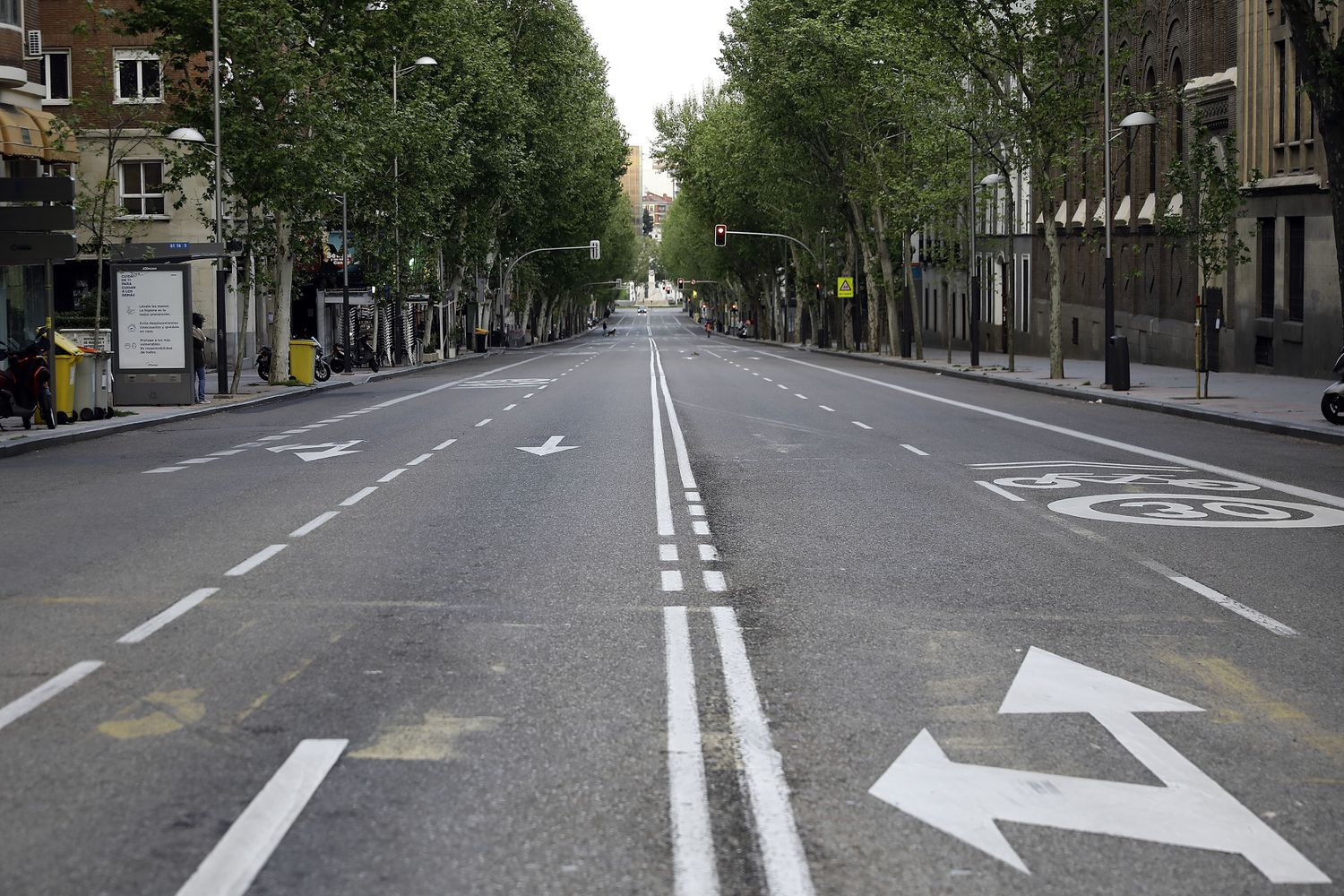 EL FMI PREVÉ QUEDA LA DEUDA PÚBLICA ESPAÑOLA ESCALARÁ HASTA EL 115% DEL PIB EN 2021, EL MÁXIMO DESDE 1902