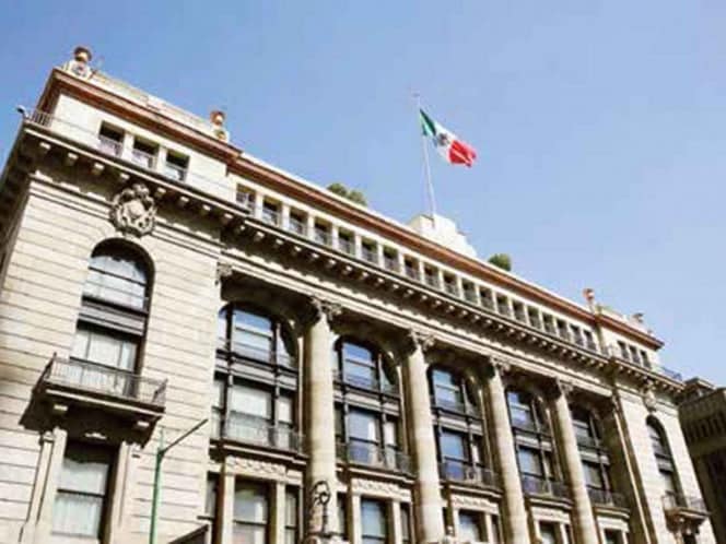 BANXICO WARNS OF FINANCIAL SHOCK; DUE TO COVID-19 AND DROP IN OIL PRICES