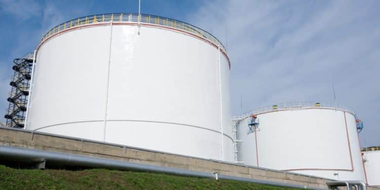 ALMACENAMIENTO DE PETRÓLEO PUEDE ALCANZAR SU MÁXIMO A MEDIADOS DE MAYO: GOLDMAN